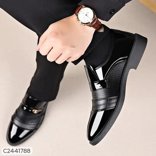 MEN SHINNING BLACK SLIP ON FORMAL SHOES